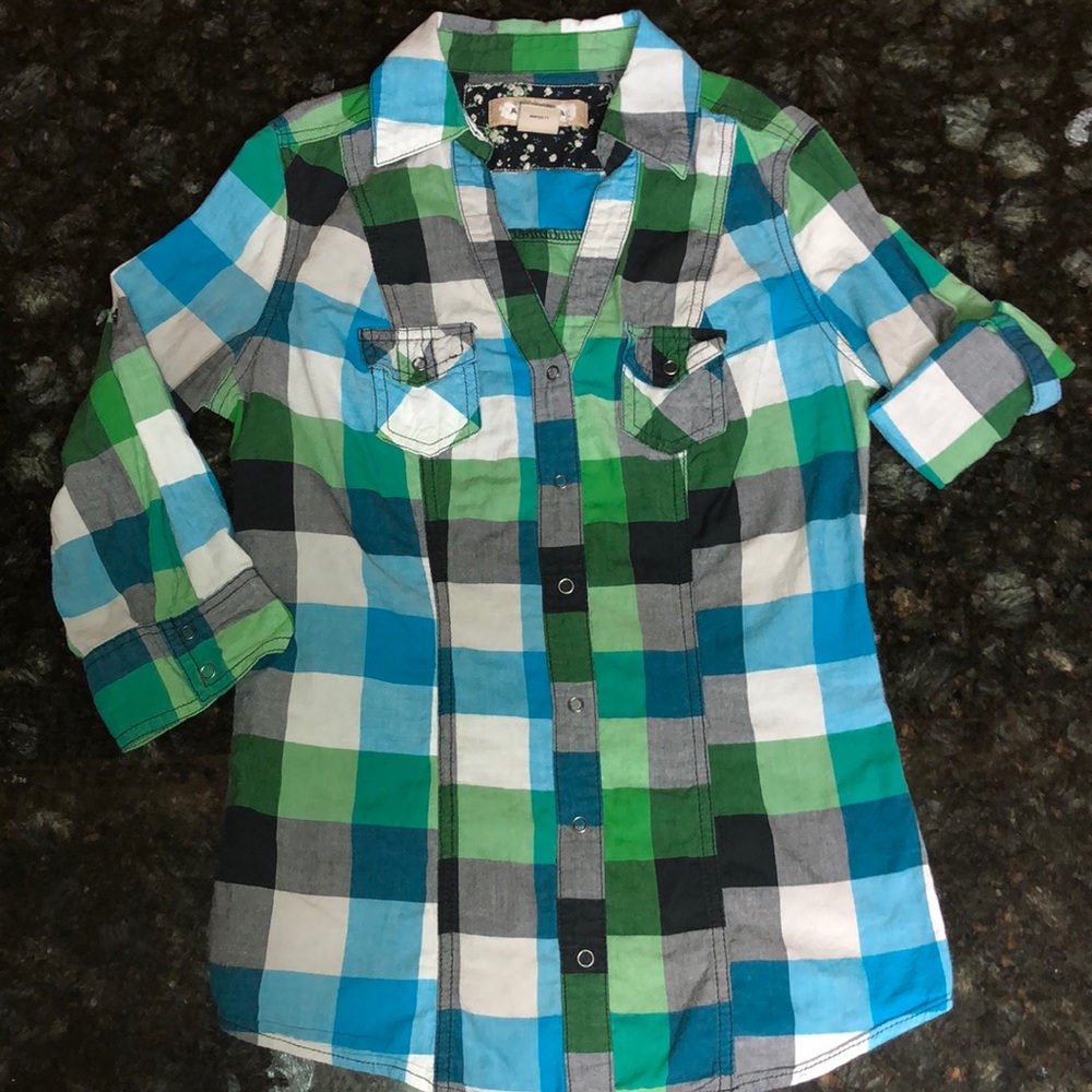 Plaid snap button down